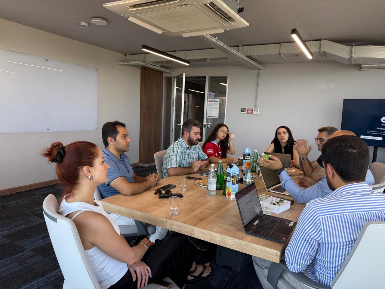 Trainer’s Lab qeyri-formal təhsil sahəsində fəaliyyət göstərən təlimçiləri bir araya gətirdi
